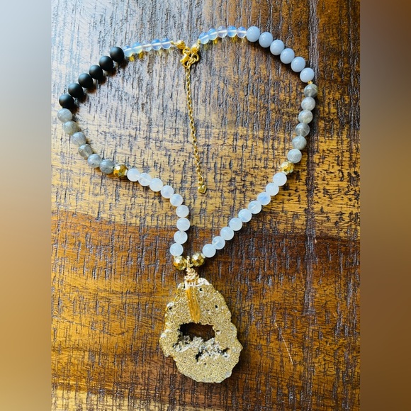 Gems & Geode Crystal Necklace N173-24KGP-#3 - Picture 3 of 3